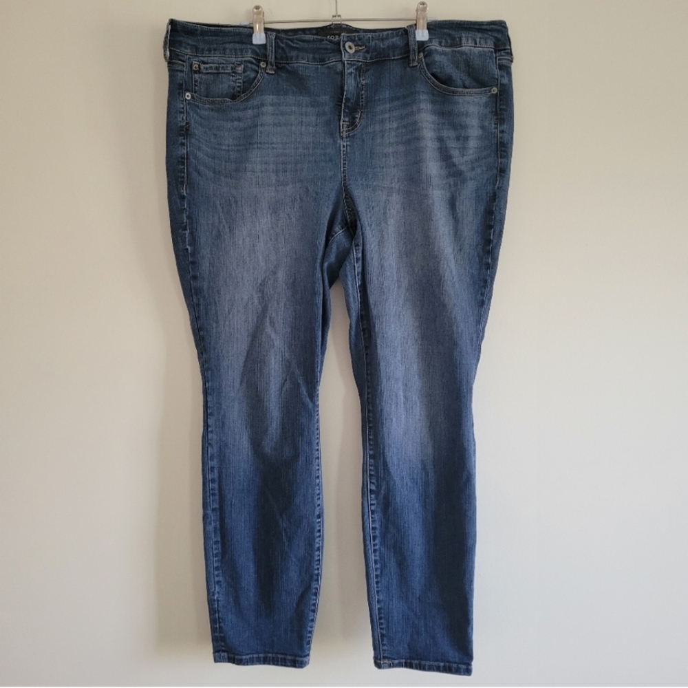 Torrid Skinny-Leg Casual Blue Denim‎ Jean Pant 22R